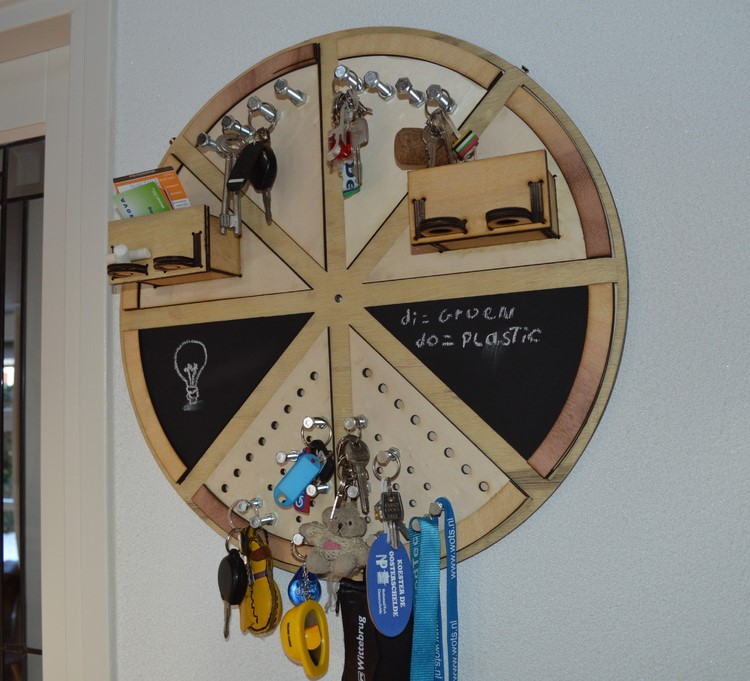 Laser Cut Italian Pizza Wall Mounted Key Holder SVG File Free Download - 3axis.co - 3D model önizlemesi