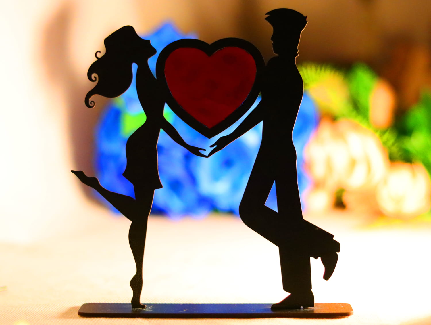 Laser Cut Romantic Love Couple Standing Valentine Day Decor Free Vector