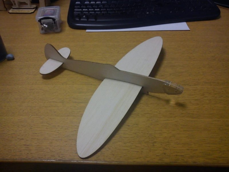 Laser Cut 350mm Wingspan Balsa Spitfire Glider DXF File Free Download - 3axis.co - 3D model önizlemesi