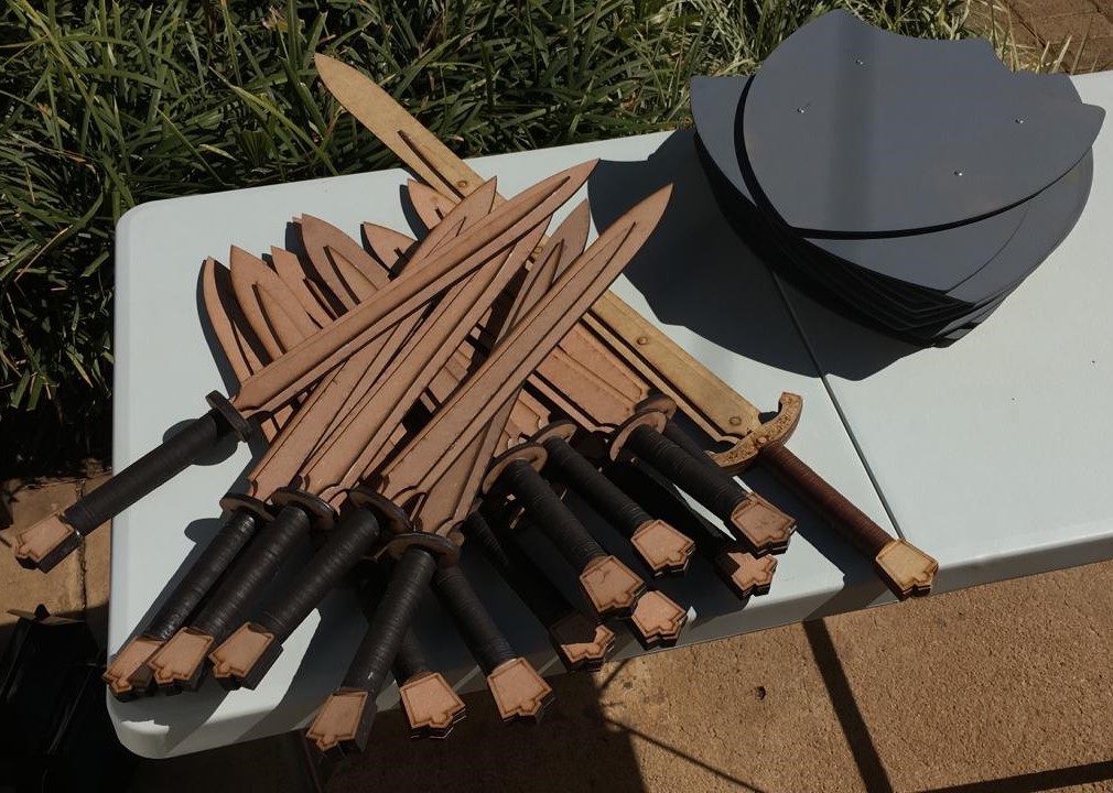 Laser Cut Kids Sword & Shield DXF File Free Download - 3axis.co - 3D model önizlemesi