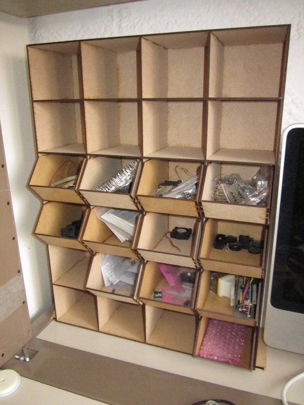 Laser Cut Frame For Linbins DXF File Free Download - 3axis.co - 3D model önizlemesi