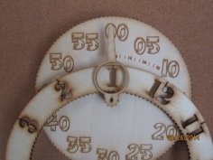 Laser Cut Gear Clock