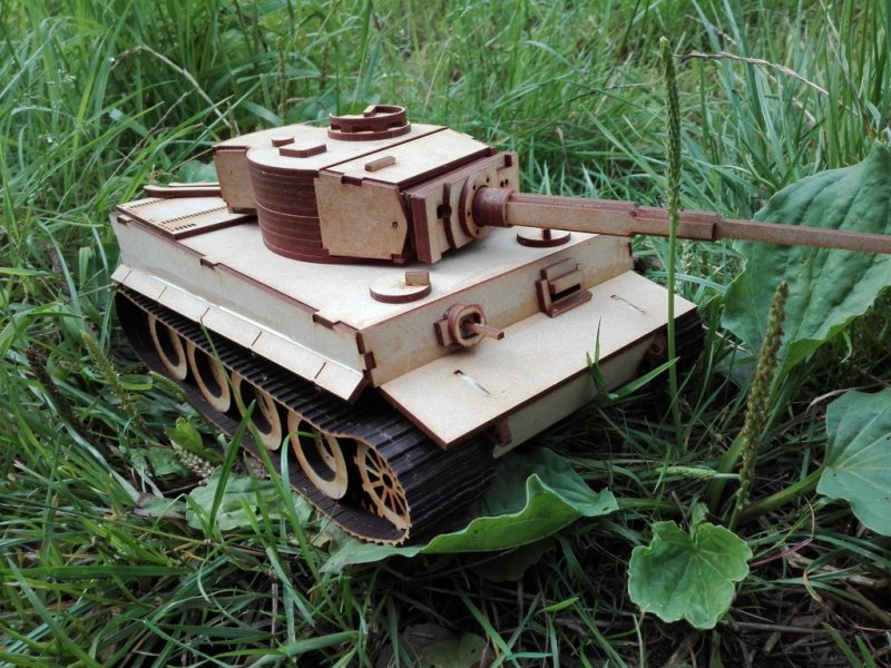 Laser Cut Tiger E Tank 3D Model SVG File Free Download - 3axis.co - 3D model önizlemesi