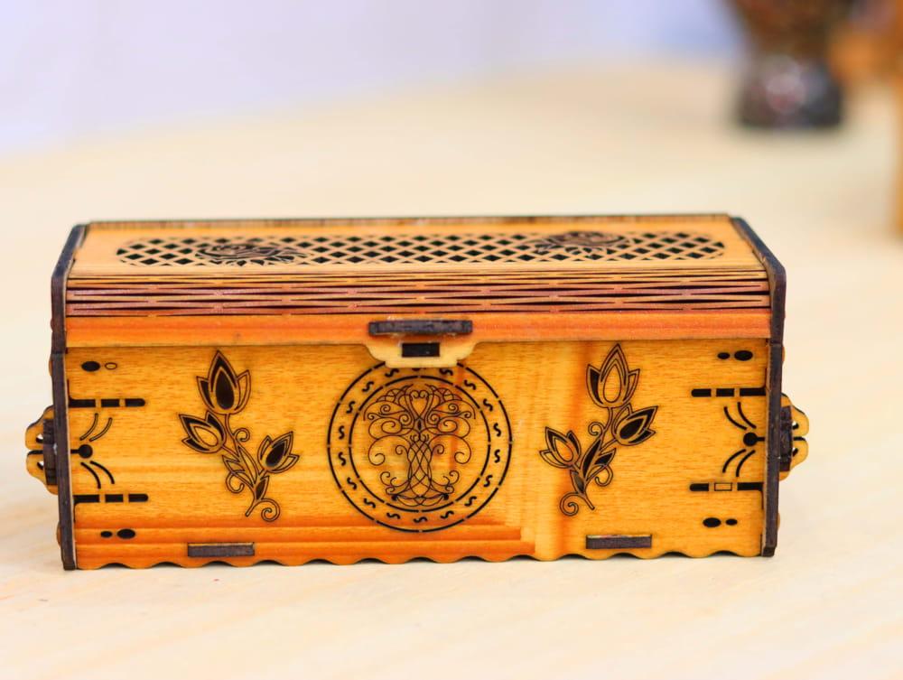 Laser Cut Decorative Wood Gift Box With Lid SVG DXF CDR AI PDF Free Download - 3axis.co - 3D model önizlemesi