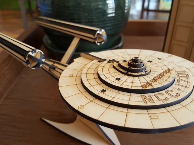 Laser Cut USS Enterprise SVG File Free Download - 3axis.co - 3D model önizlemesi