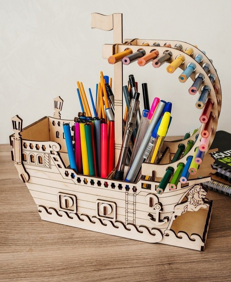 Bamboo Pen Holder Drawing Carousel Pencil Holder