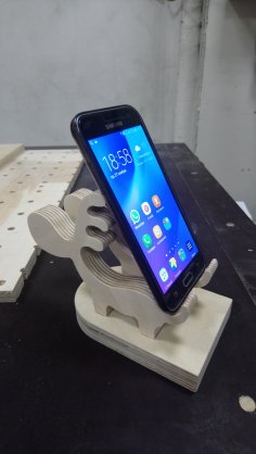 Laser Cut Wooden Deer Phone Stand Holder Charging Dock PDF File