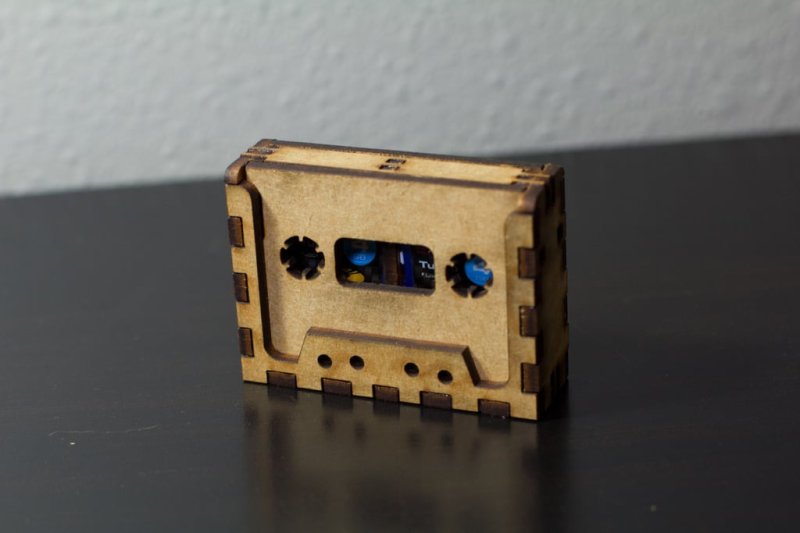 Laser Cut Cassette Tape Holder for SD Cards Free Download - 3axis.co - 3D model önizlemesi